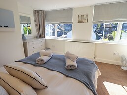 Stones Throw Cottage