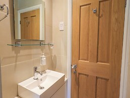 Stones Throw Cottage