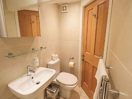 Stones Throw Cottage