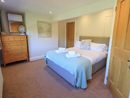 Stones Throw Cottage