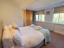 Stones Throw Cottage