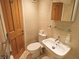 Stones Throw Cottage