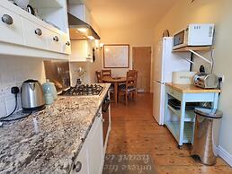 Daisy Cottage