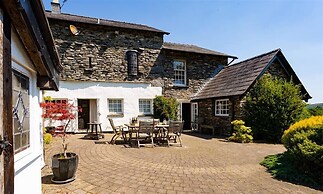 Bank Barn at Rusland