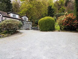 River Lodge