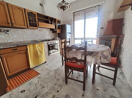 San Lazzaro 81 Quadrilocale