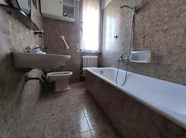 San Lazzaro 81 Quadrilocale