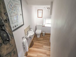 Satterthwaite Farmhouse - Sleep 8