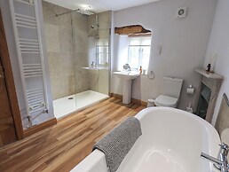 Satterthwaite Farmhouse - Sleep 8