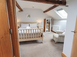 Satterthwaite Farmhouse - Sleep 8