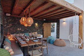 Villa Nites in Syros