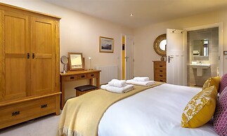 Muirhead At Applethwaite Hall