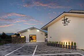 Hotel Harusida