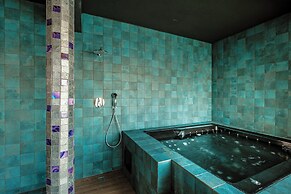 Damare Resort & Spa