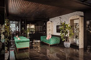 Damare Resort & Spa