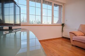 Holiday Seaview Apartment by Litto