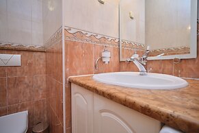 Holiday Seaview Apartment by Litto