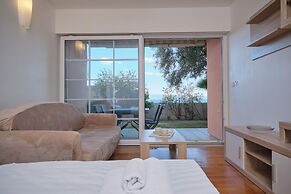 Holiday Seaview Apartment by Litto