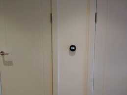 Whole Apartment 5mins to East Croydon & Concierge