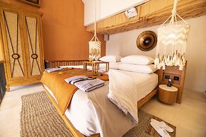 Cyrus Villa Seminyak by Ini Vie Hospitality