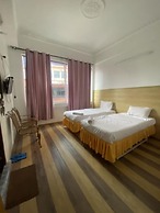 Super OYO 90686 Sianglory Inn