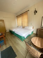 Super OYO 90686 Sianglory Inn