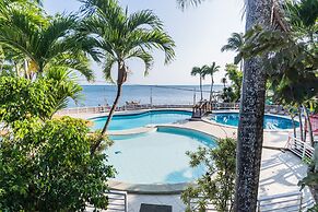 Villa Elizabeth Beach Resort