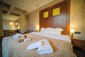 Kipi Mountain Resort