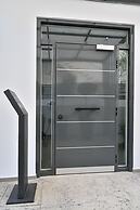 The Lop Athens Holiday Luxury Suites