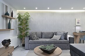 The Lop Athens Holiday Luxury Suites