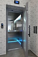 The Lop Athens Holiday Luxury Suites