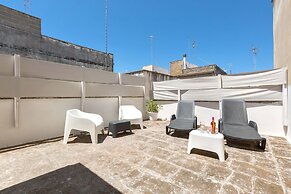 2982 Porta Barocca by Barbarhouse