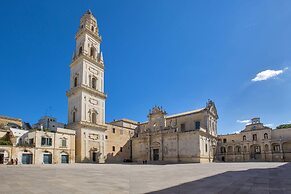 2982 Porta Barocca by Barbarhouse