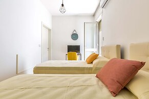 2982 Porta Barocca by Barbarhouse