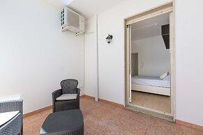 2982 Porta Barocca by Barbarhouse