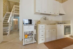 2102 Casa Leccese by Barbarhouse