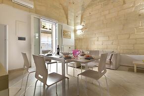 2102 Casa Leccese by Barbarhouse