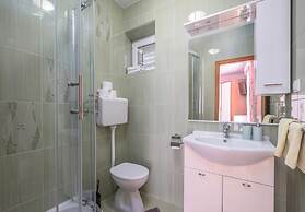 Rooms Tupina By Paulina - Hostel