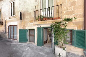 3102 Dimora Leccese by Barbarhouse