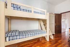 2752 Marugi House by Barbarhouse