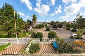 2728 Villetta Chiara Blu Primo Piano by Barbarhouse