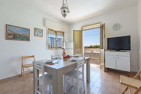 2977 Villetta Idume by Barbarhouse