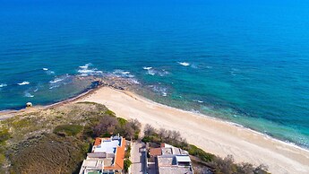 2979 Villetta La Frontemare by Barbarhouse