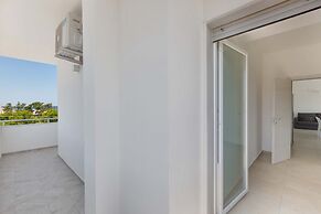 3098 Residence Marelena- Bilo Maestrale by Barbarhouse
