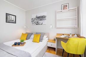 Warszauera Apartments Cracow by Renters