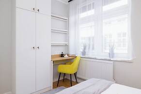 Warszauera Apartments Cracow by Renters