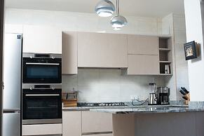 3-bedroom Apartment in Tema - Chez Akwasi