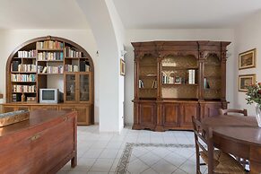 2947 Aia del Convento by Barbarhouse