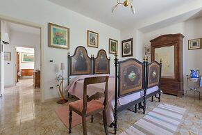 2947 Aia del Convento by Barbarhouse