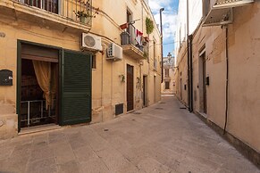 2417 Dimora Santa Croce by Barbarhouse